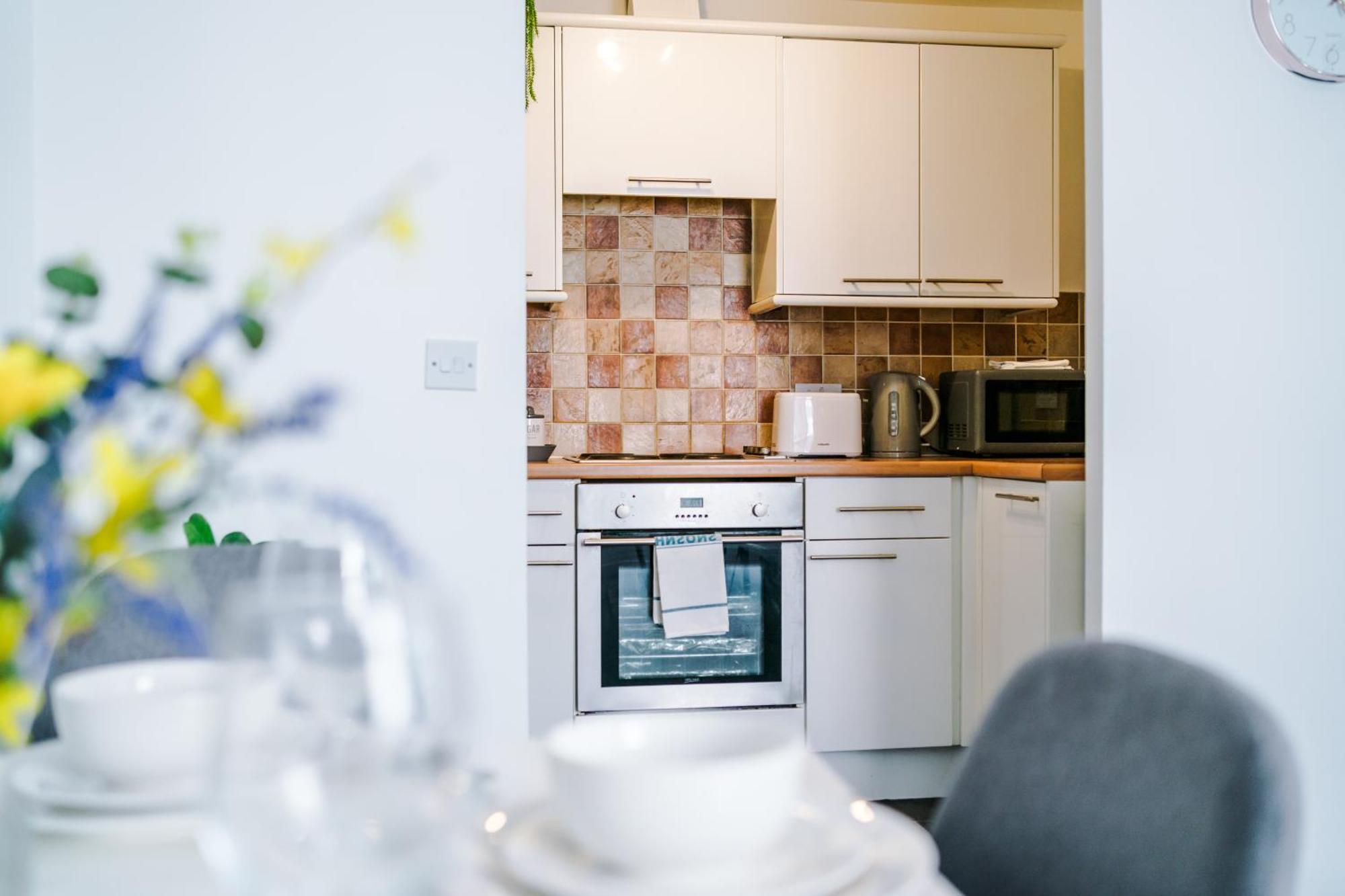 The Consort Serviced Apartment Coventry Exterior foto